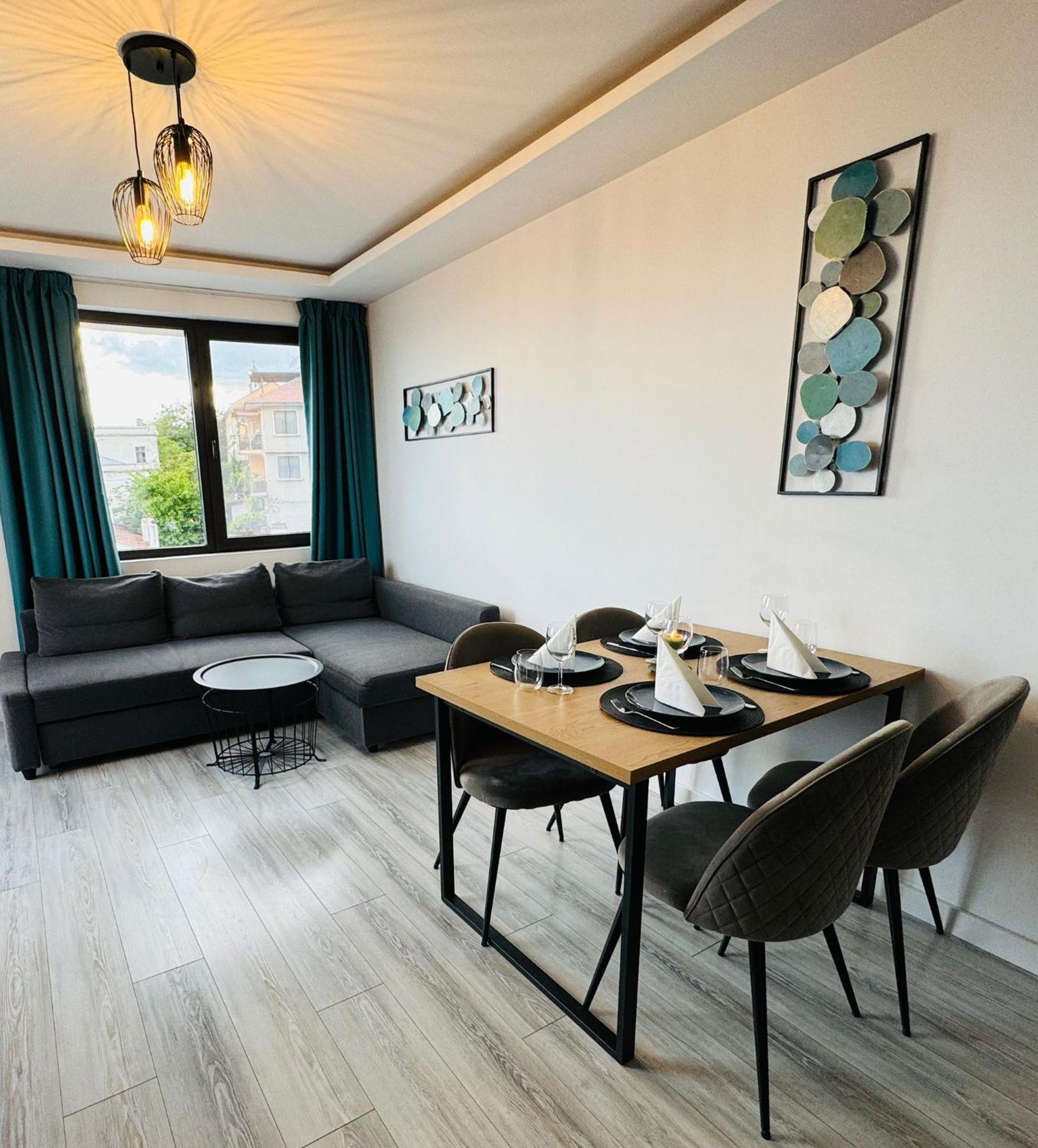 Ora Seaview